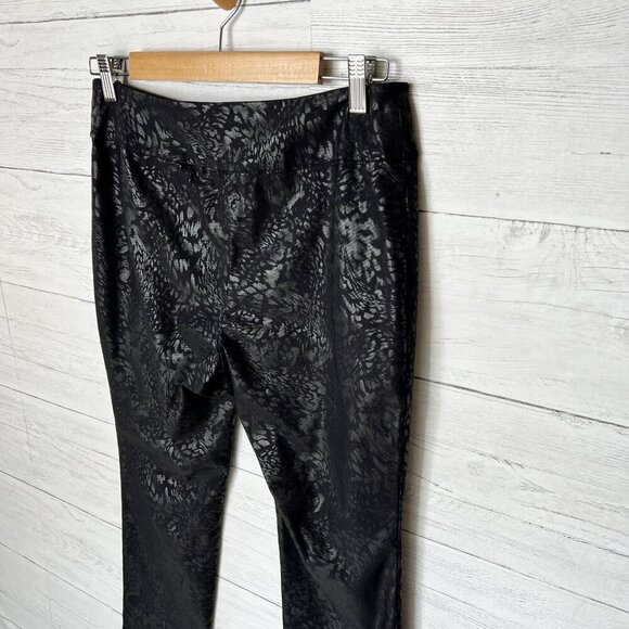 Nic + Zoe Pants Womens Size 8P Black Animal Print Pull On Ankle Side Slits - Picture 10 of 13